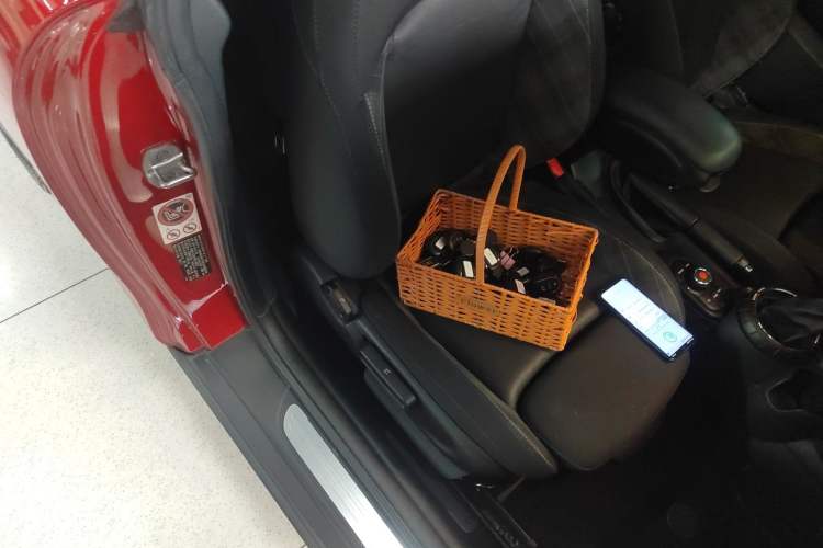 Used MINI 2016 1.5T COOPER Right Front Seat