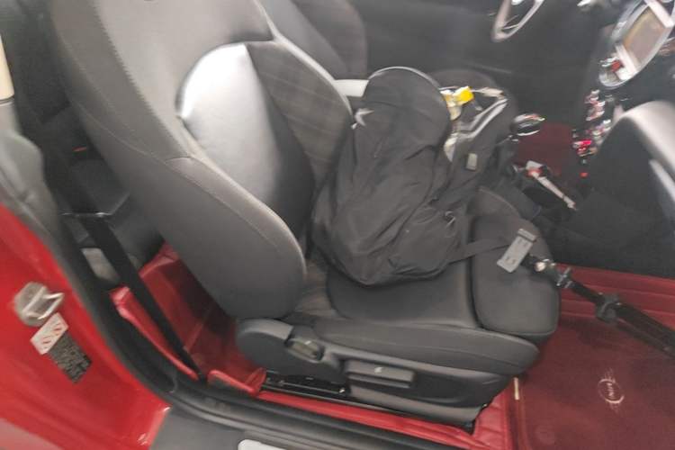 Used MINI 2016 1.5T COOPER Right Front Seat