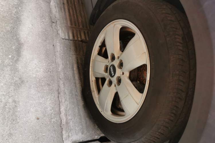 Used MINI 2016 1.2T ONE Five-Door Edition Right Front Wheel Hub