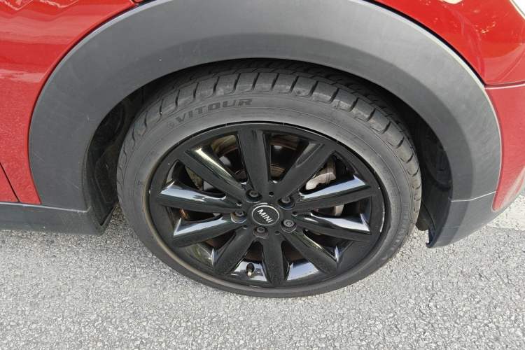 Used MINI 2016 1.5T COOPER Performance Edition Right Front Wheel Hub
