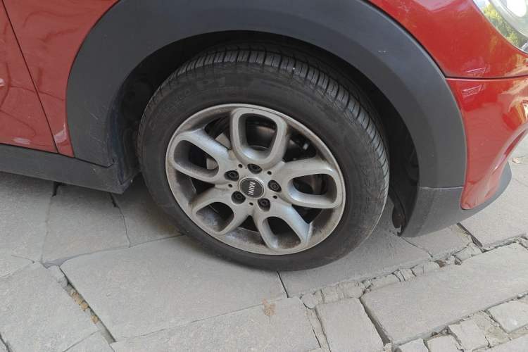 Used MINI 2016 1.5T COOPER Right Front Wheel Hub