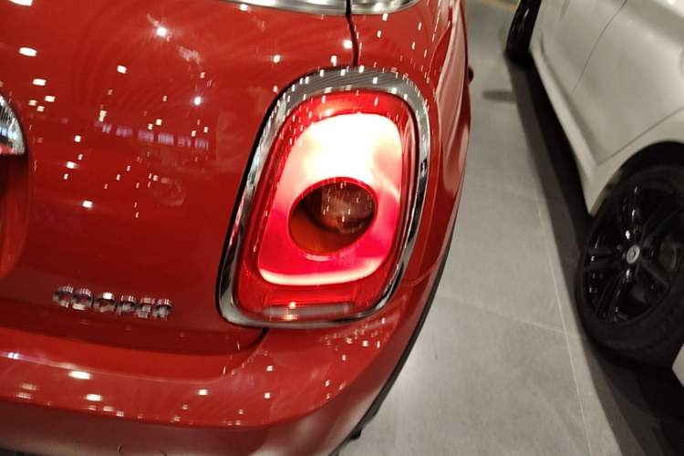 Used MINI 2016 1.5T COOPER Right Rear Taillight