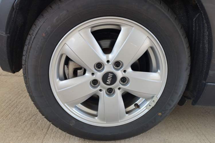 Used MINI 2016 1.2T ONE Right Rear Wheel Hub