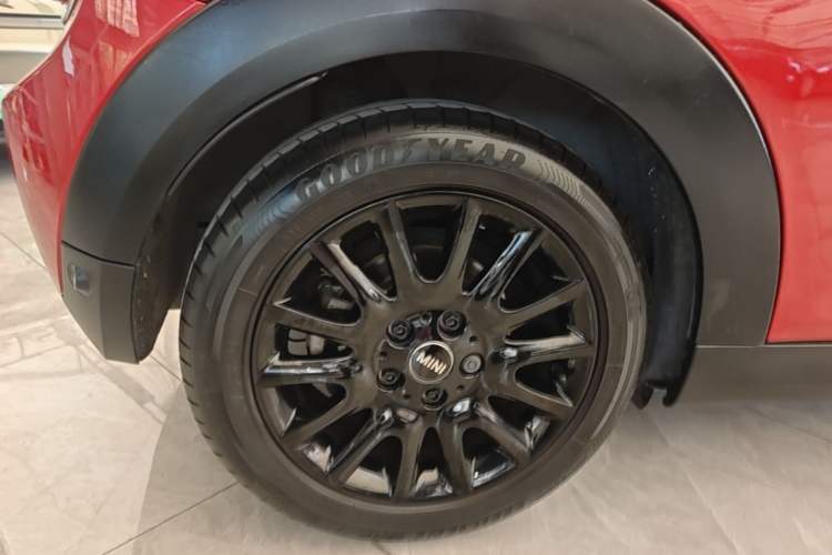 Used MINI 2016 1.5T COOPER Right Rear Wheel Hub