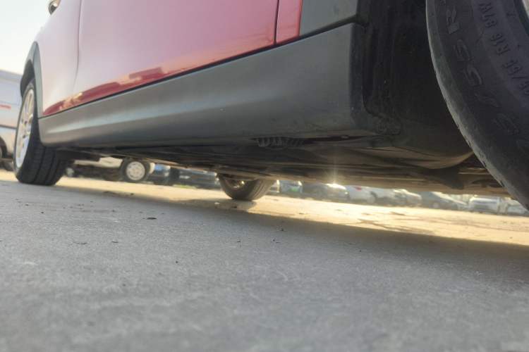 Used MINI 2016 1.2T ONE Pioneer Edition Five-Door Version Right Side Sill