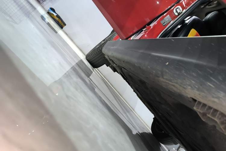 Used MINI 2016 1.2T ONE Pioneer Edition Five-Door Version Right Side Sill