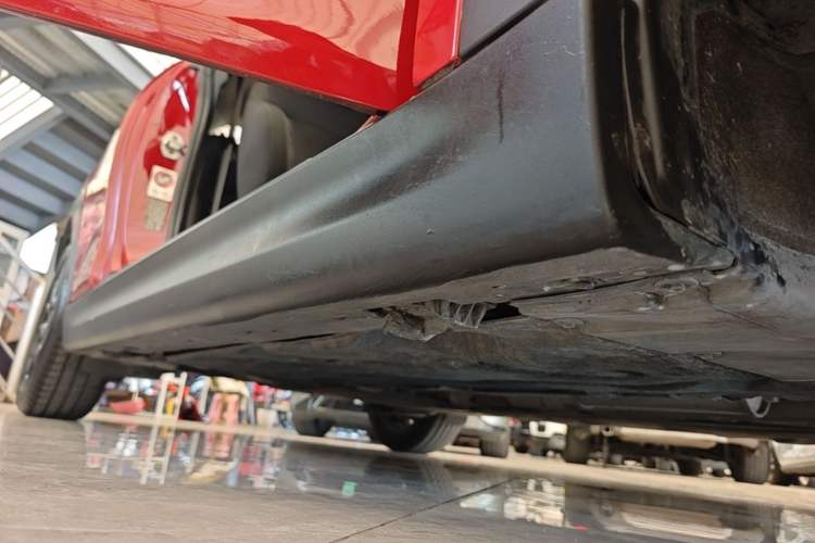 Used MINI 2016 1.5T COOPER Right Side Sill