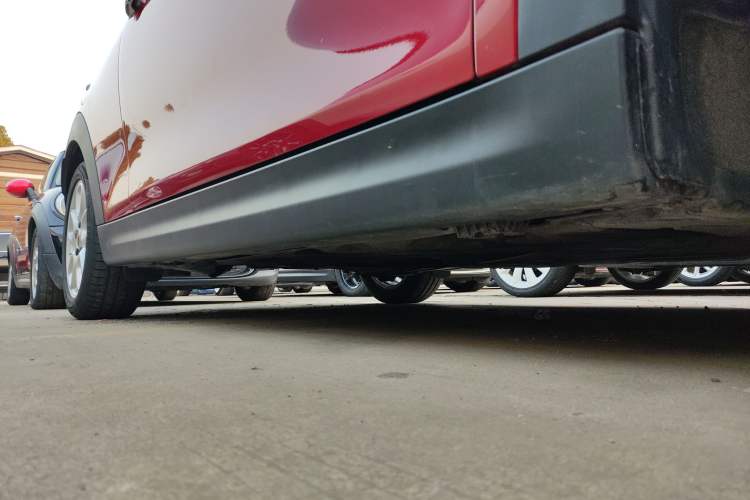 Used MINI 2016 1.2T ONE Pioneer Edition Right Side Sill