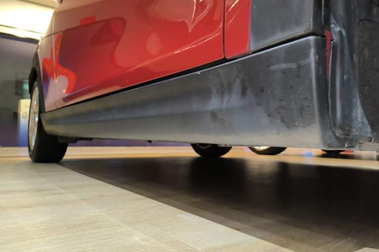 Used MINI 2016 1.2T ONE Pioneer Edition Right Side Sill