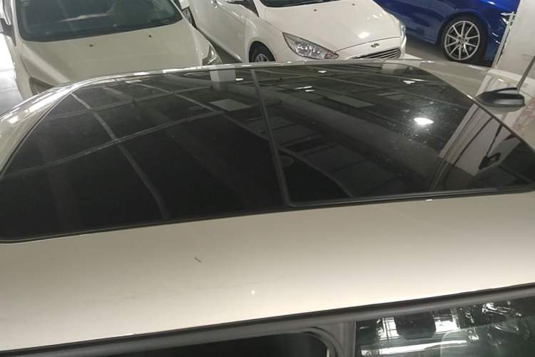 Used MINI 2016 1.5T COOPER Roof