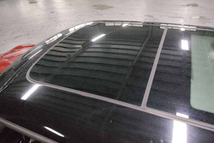 Used MINI 2016 2.0T COOPER S Pioneer Edition Roof