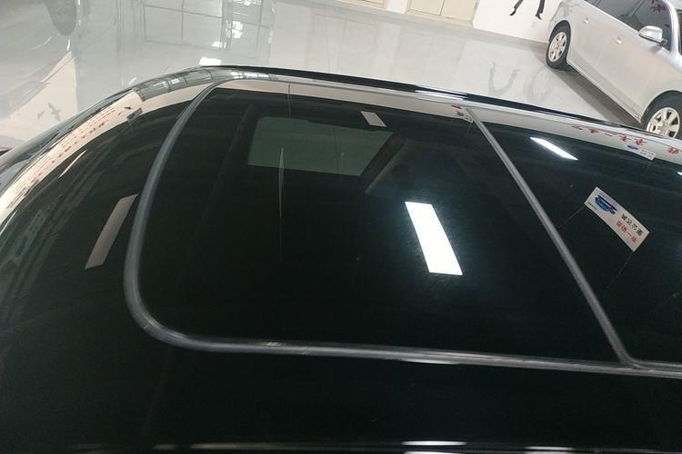 Used MINI 2016 1.5T COOPER Five-Door Edition Roof