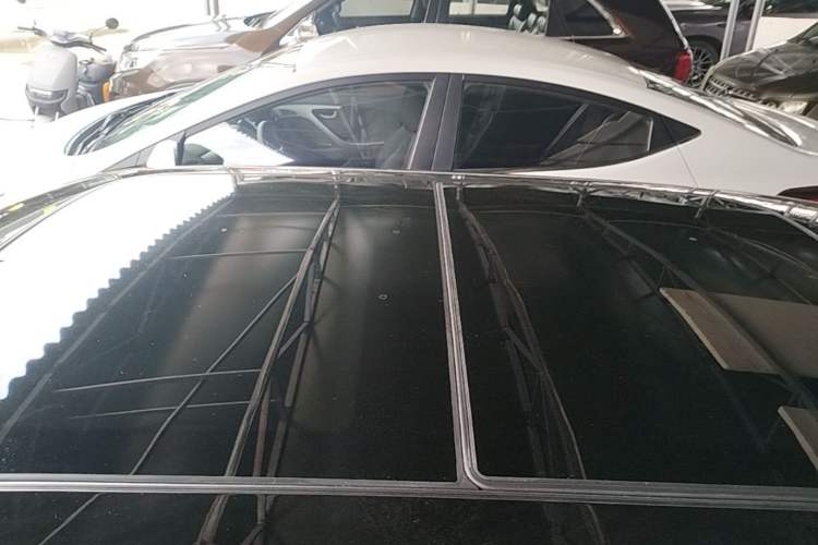 Used MINI 2016 1.5T COOPER Roof