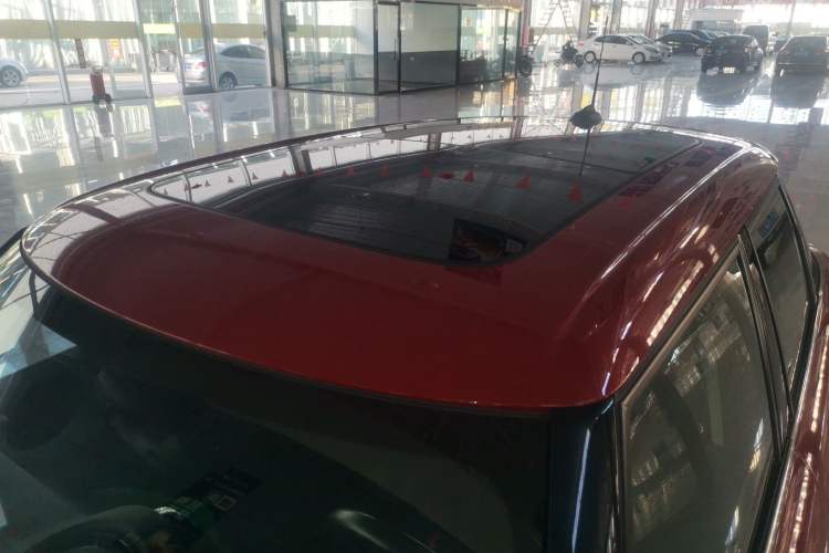 Used MINI 2016 1.2T ONE Five-Door Edition Roof