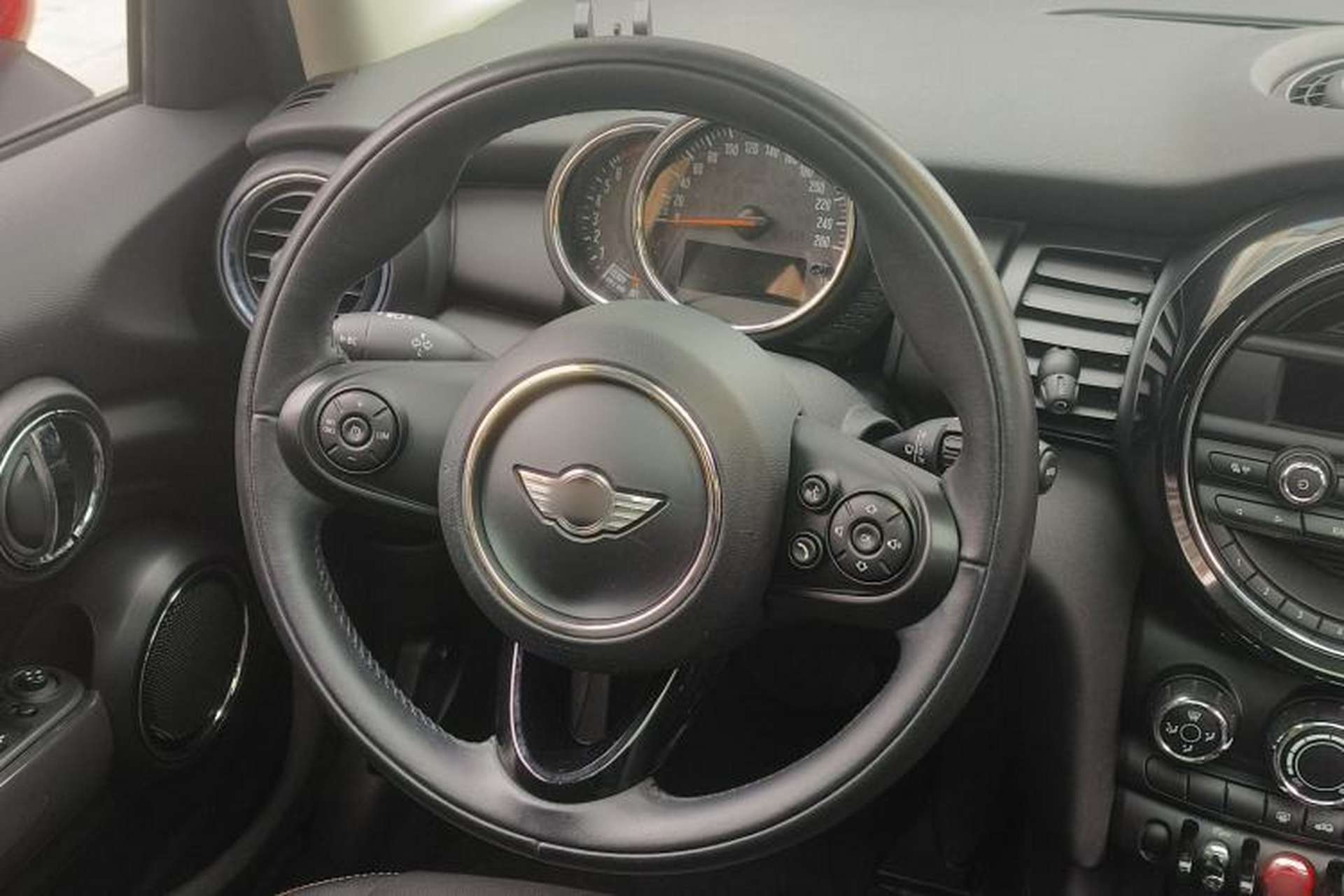 Used MINI 2016 1.2T ONE Pioneer Edition Five-Door Version Steering Wheel