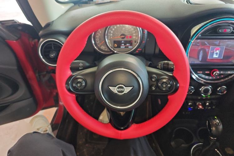 Used MINI 2016 1.2T ONE Pioneer Edition Steering Wheel