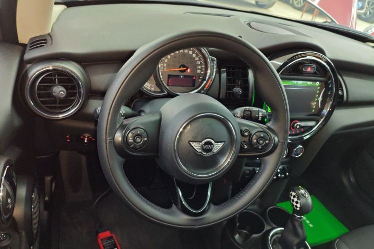 Used MINI 2016 1.2T ONE Pioneer Edition Steering Wheel