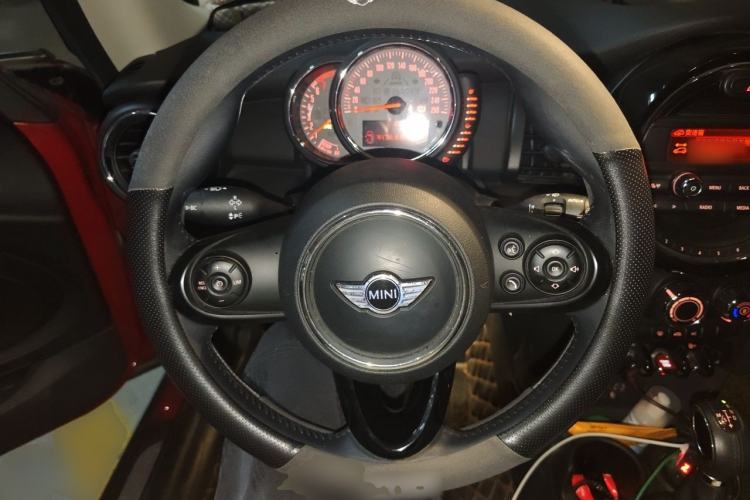 Used MINI 2016 1.2T ONE Pioneer Edition Steering Wheel
