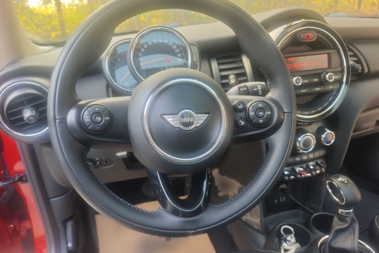 Used MINI 2016 1.2T ONE Pioneer Edition Steering Wheel