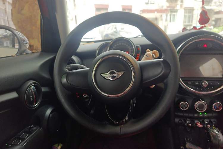 Used MINI 2016 1.2T ONE Five-Door Edition Steering Wheel
