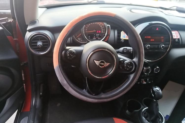 Used MINI 2016 1.2T ONE Pioneer Edition Steering Wheel