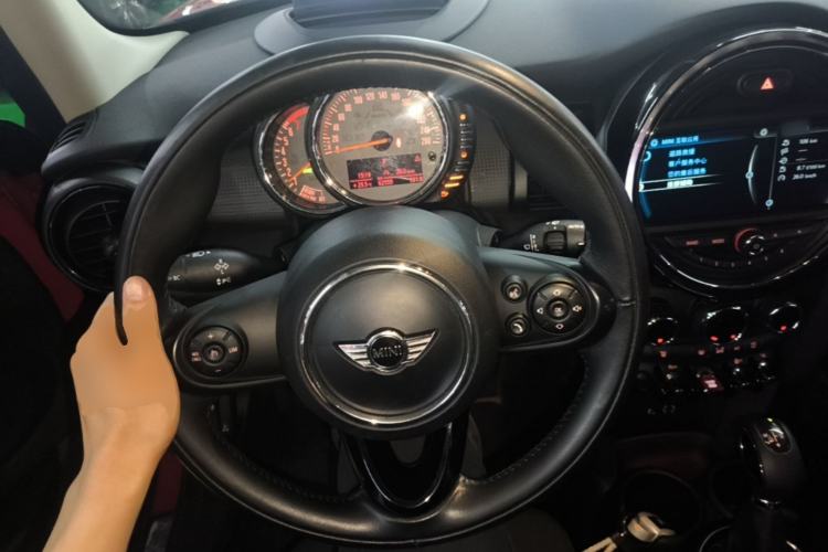 Used MINI 2016 1.5T COOPER Performance Edition 5-door version Steering Wheel