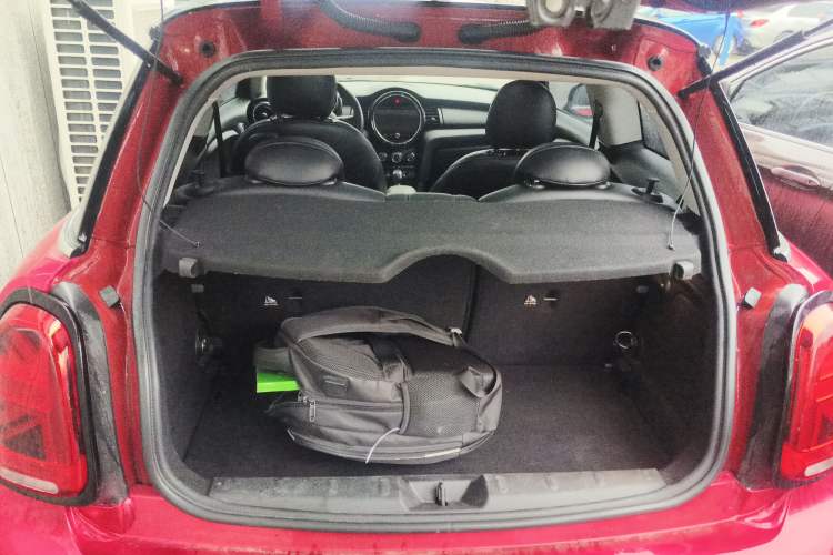 Used MINI 2016 1.2T ONE Pioneer Edition Trunk