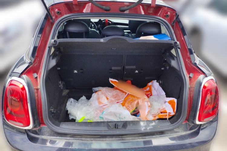 Used MINI 2016 2.0T COOPER S Five-Door Edition Trunk