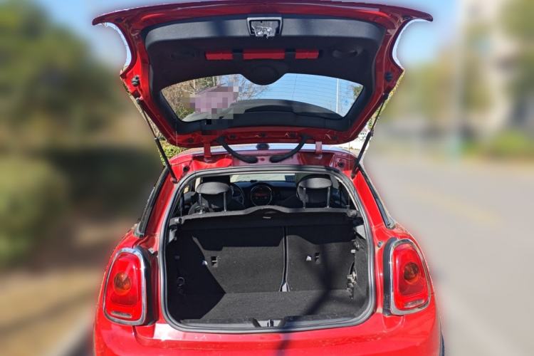 Used MINI 2016 1.2T ONE Pioneer Edition Trunk