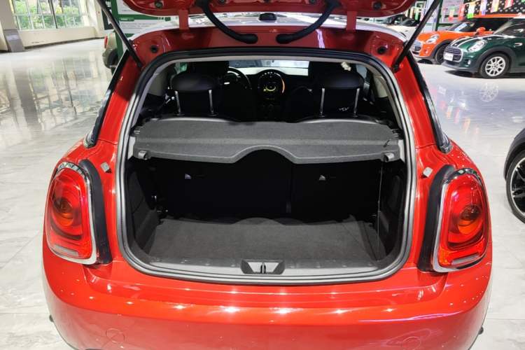 Used MINI 2016 1.5T COOPER Performance Edition Trunk