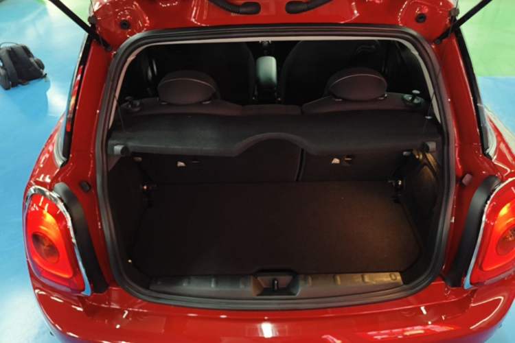 Used MINI 2016 1.2T ONE Pioneer Edition Trunk