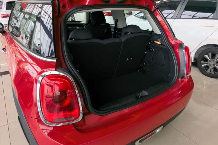 Used MINI 2016 1.5T COOPER Trunk