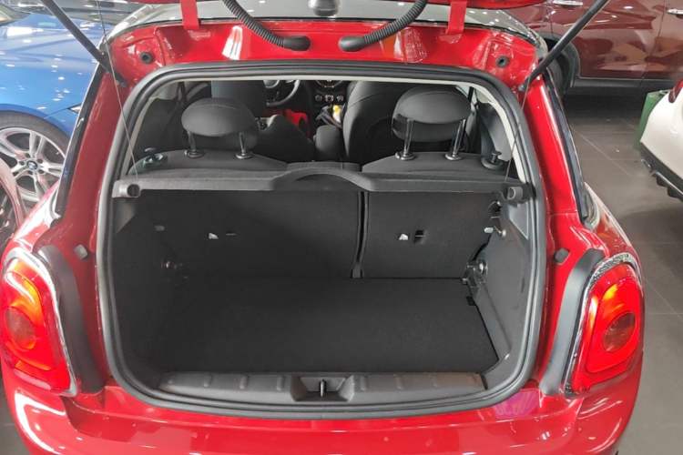 Used MINI 2016 1.5T COOPER Trunk
