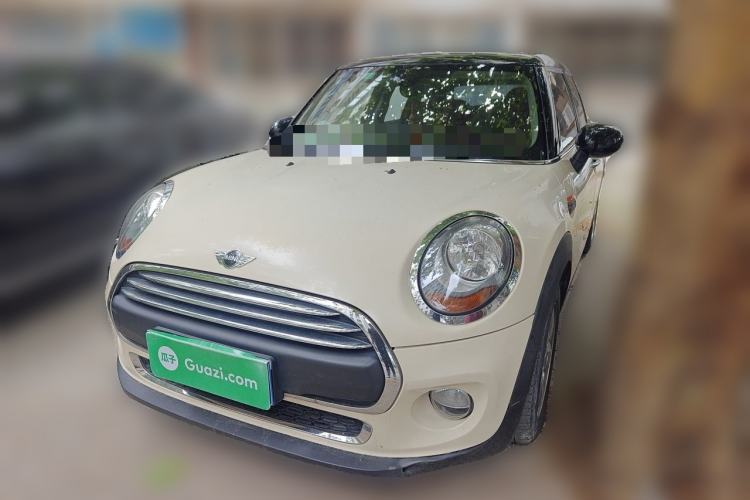 Used MINI 2016 1.2T ONE Five-Door Edition Guazi used car, China used car export, Used car for sale, Used MINI cars, Cheapest cars for sale