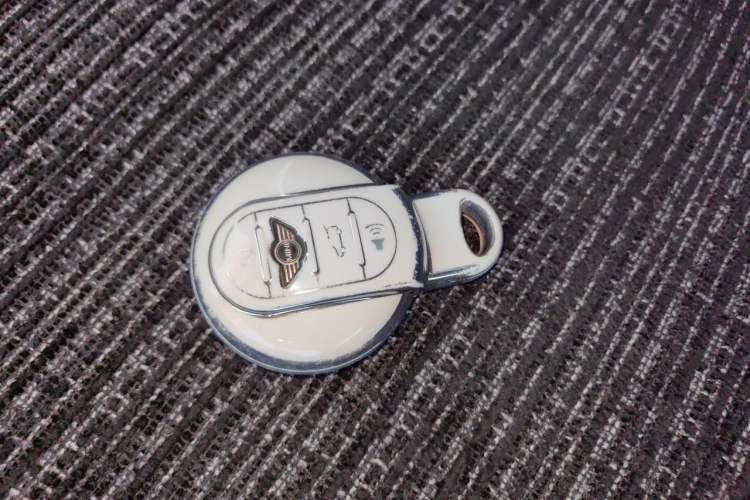 Used MINI 2016 1.2T ONE Pioneer Edition Vehicle Key