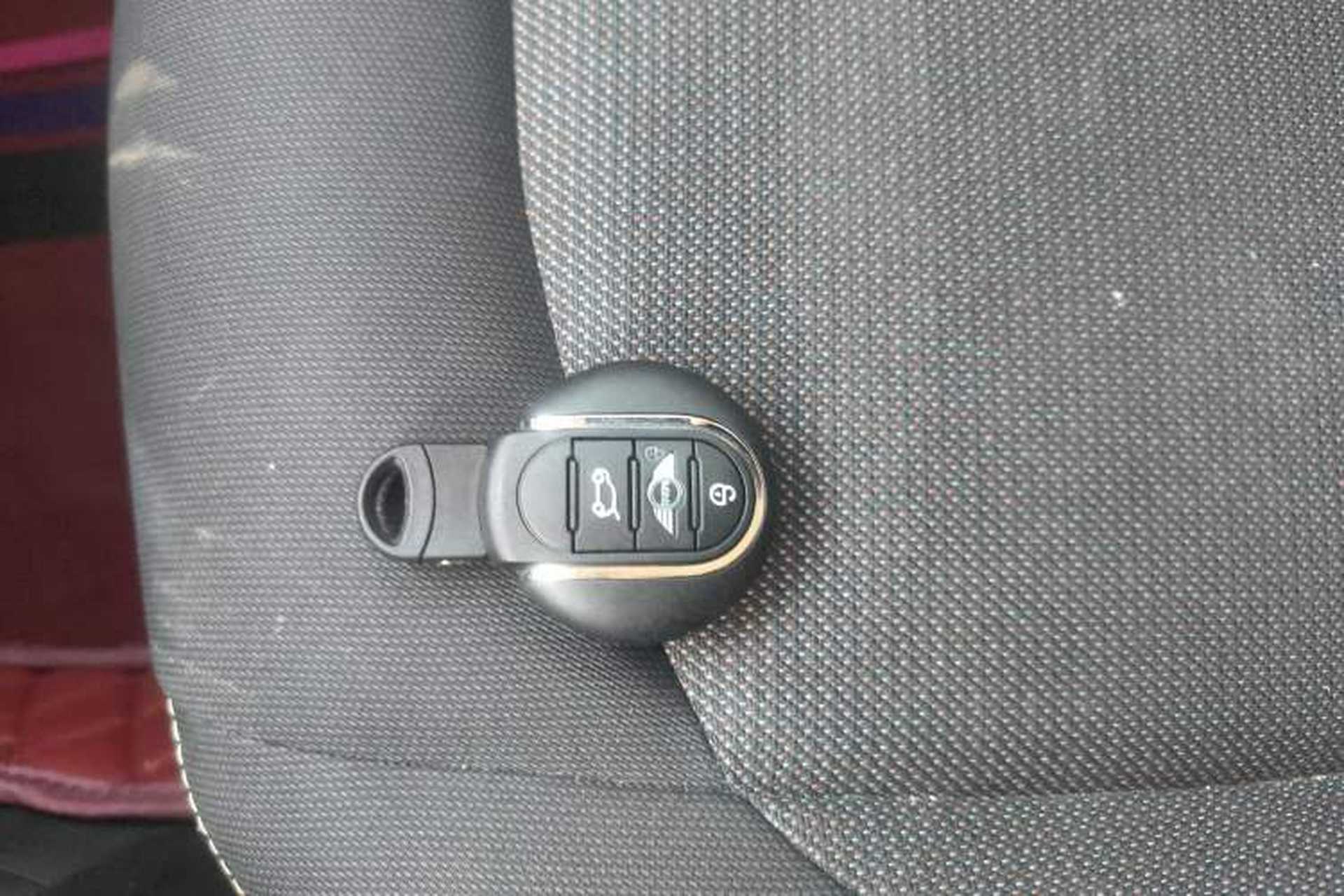 Used MINI 2016 1.2T ONE Pioneer Edition Five-Door Version Vehicle Key