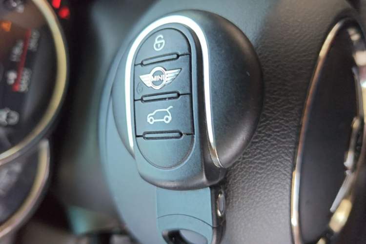 Used MINI 2016 1.2T ONE Vehicle Key