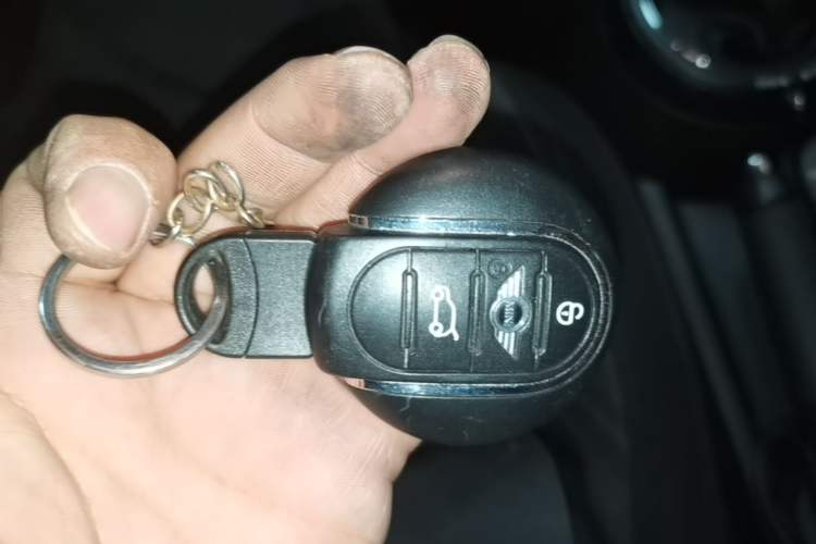 Used MINI 2016 1.5T COOPER Vehicle Key