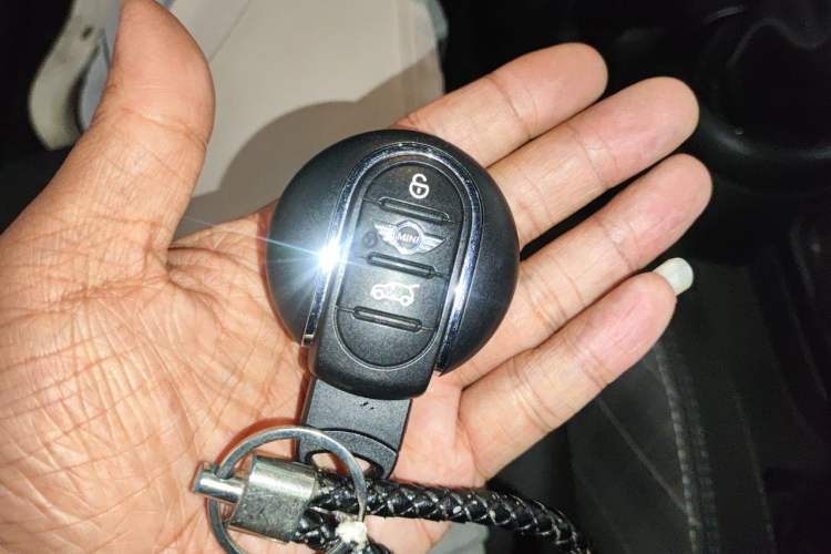 Used MINI 2016 1.5T COOPER Vehicle Key