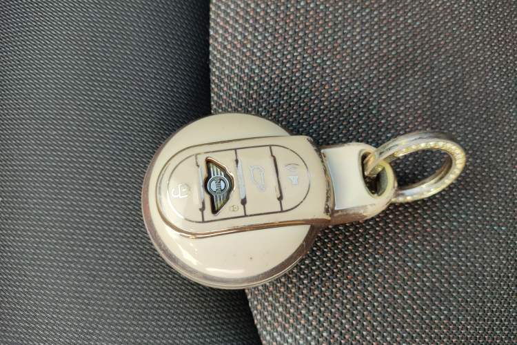Used MINI 2016 1.2T ONE Pioneer Edition Vehicle Key