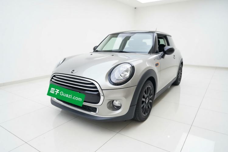 Gebrauchter MINI 2016 1.5T COOPER Guazi used car, China used car export, Used car for sale, Used cars, Cheapest cars for sale