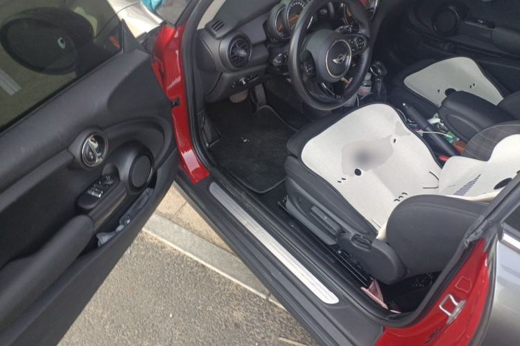 Used MINI 2016 1.5T COOPER Driver Seat