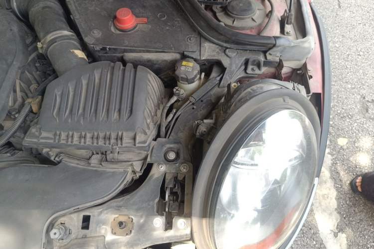 Used MINI 2016 1.2T ONE Five-Door Edition Engine Bay Left