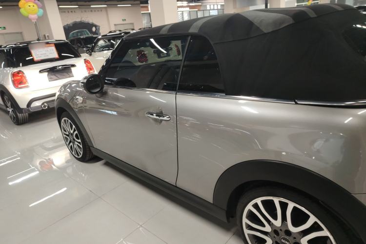 Used MINI 2016 2.0T COOPER S CABRIO Exterior 3