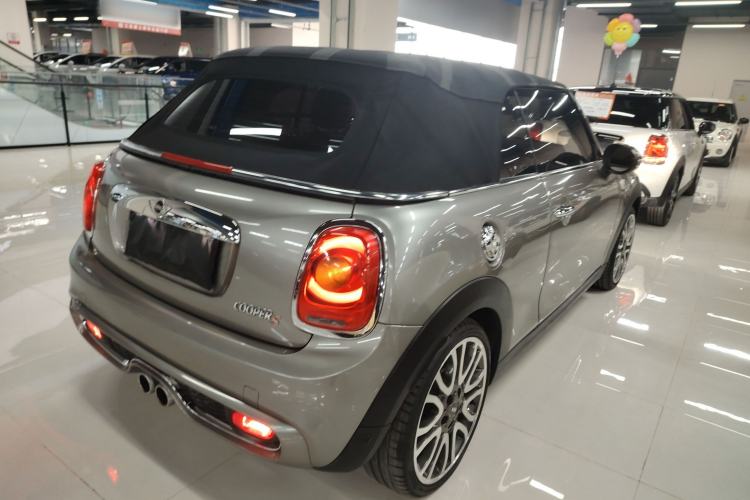Used MINI 2016 2.0T COOPER S CABRIO Exterior 5