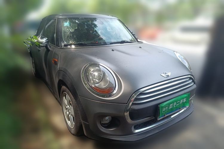 Used MINI 2016 1.2T ONE Five-Door Edition Front Right 45 Deg