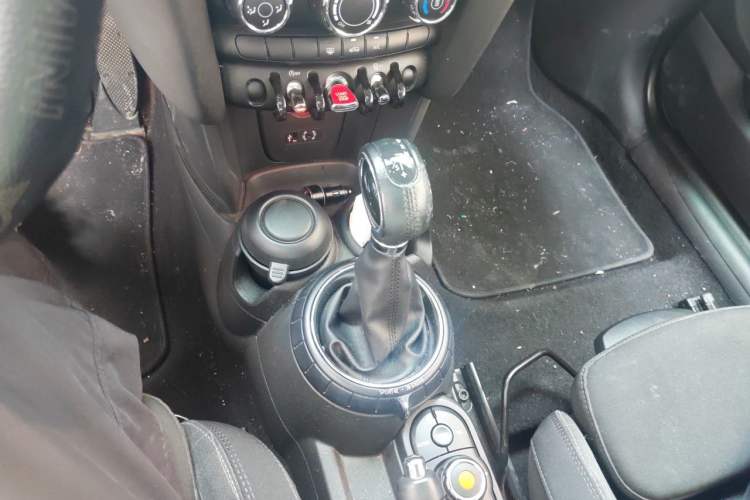 Used MINI 2016 1.5T COOPER Gear Lever