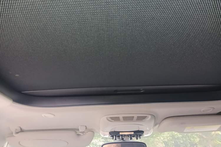 Used MINI 2016 1.2T ONE Pioneer Edition Headliner