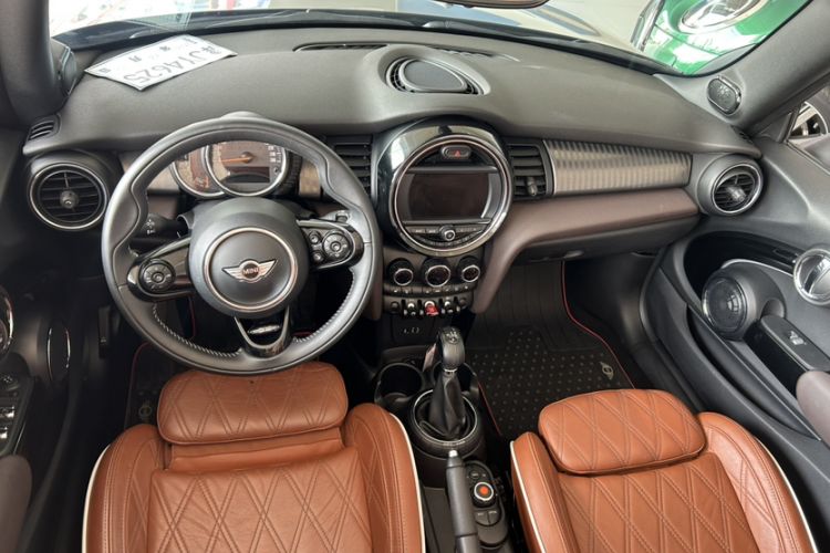 Used MINI 2016 1.5T COOPER CABRIO Interior 1