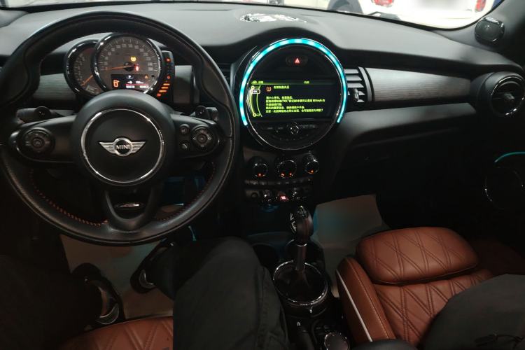 Used MINI 2016 2.0T COOPER S CABRIO Interior 2